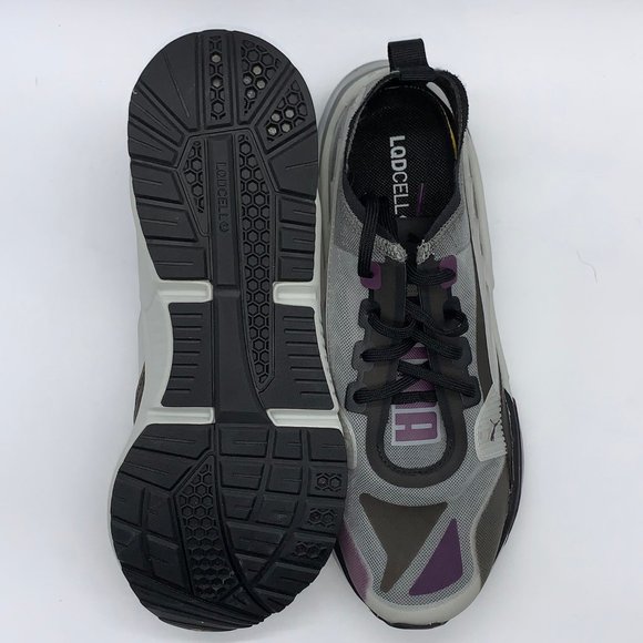 Athletic_Shoes